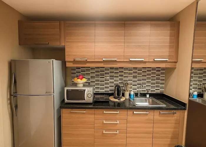 Modern 2 Bed Executive Unit - 5min To Nana Bts 曼谷