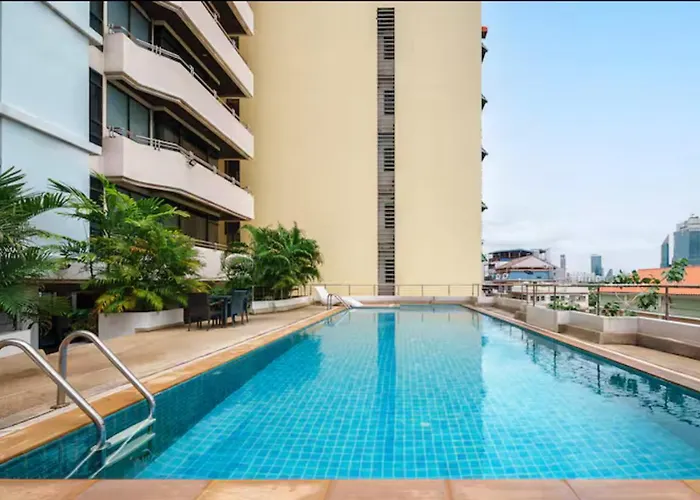 Modern 2 Bed Executive Unit - 5min To Nana Bts 公寓 *